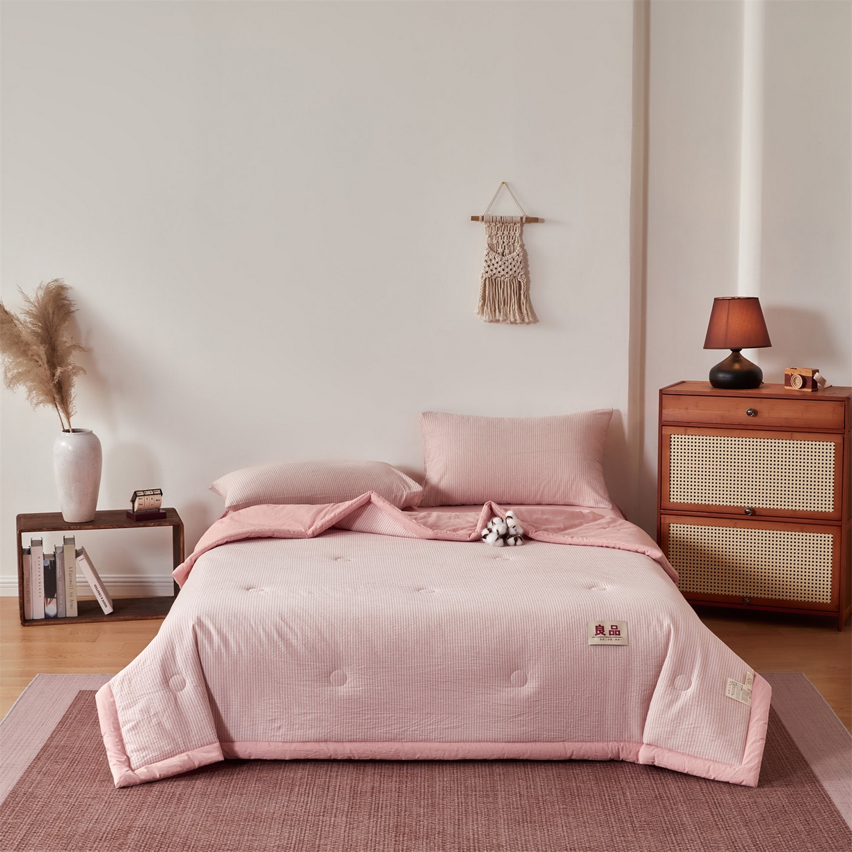 91家纺网 家纺一手货源 找家纺 恬思语家纺 2026新款春夏新款棉麻条纹棉花夏被空调被夏凉被 棉麻条-粉