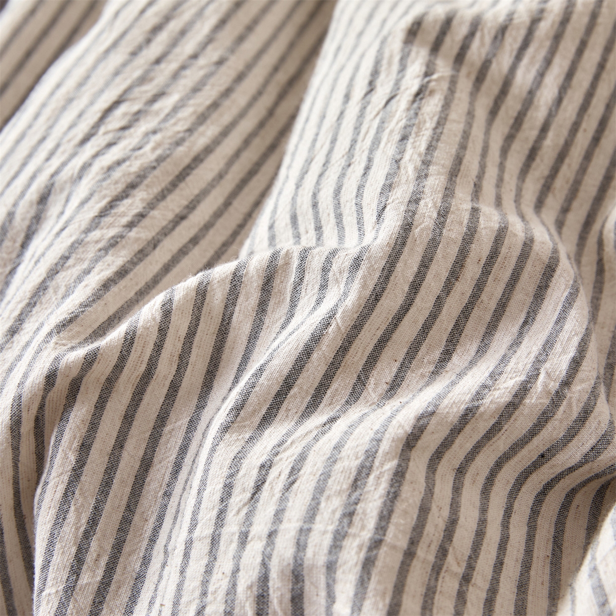 91家纺网 家纺一手货源 找家纺 恬思语家纺 2026新款春夏新款棉麻条纹棉花夏被空调被夏凉被 棉麻条-灰