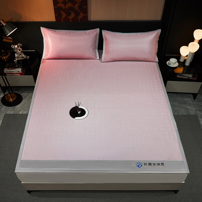 91家纺网 家纺一手货源 找家纺 999家纺 2026新款加厚三明治抗菌冰丝藤凉席三件套冰丝软席藤席 冰岛-暖玉粉