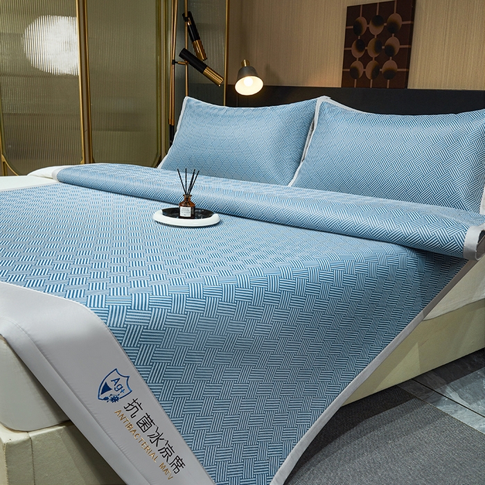 91家纺网 家纺一手货源 找家纺 999家纺 2026新款加厚三明治抗菌冰丝藤凉席三件套冰丝软席藤席 冰岛-绅士蓝