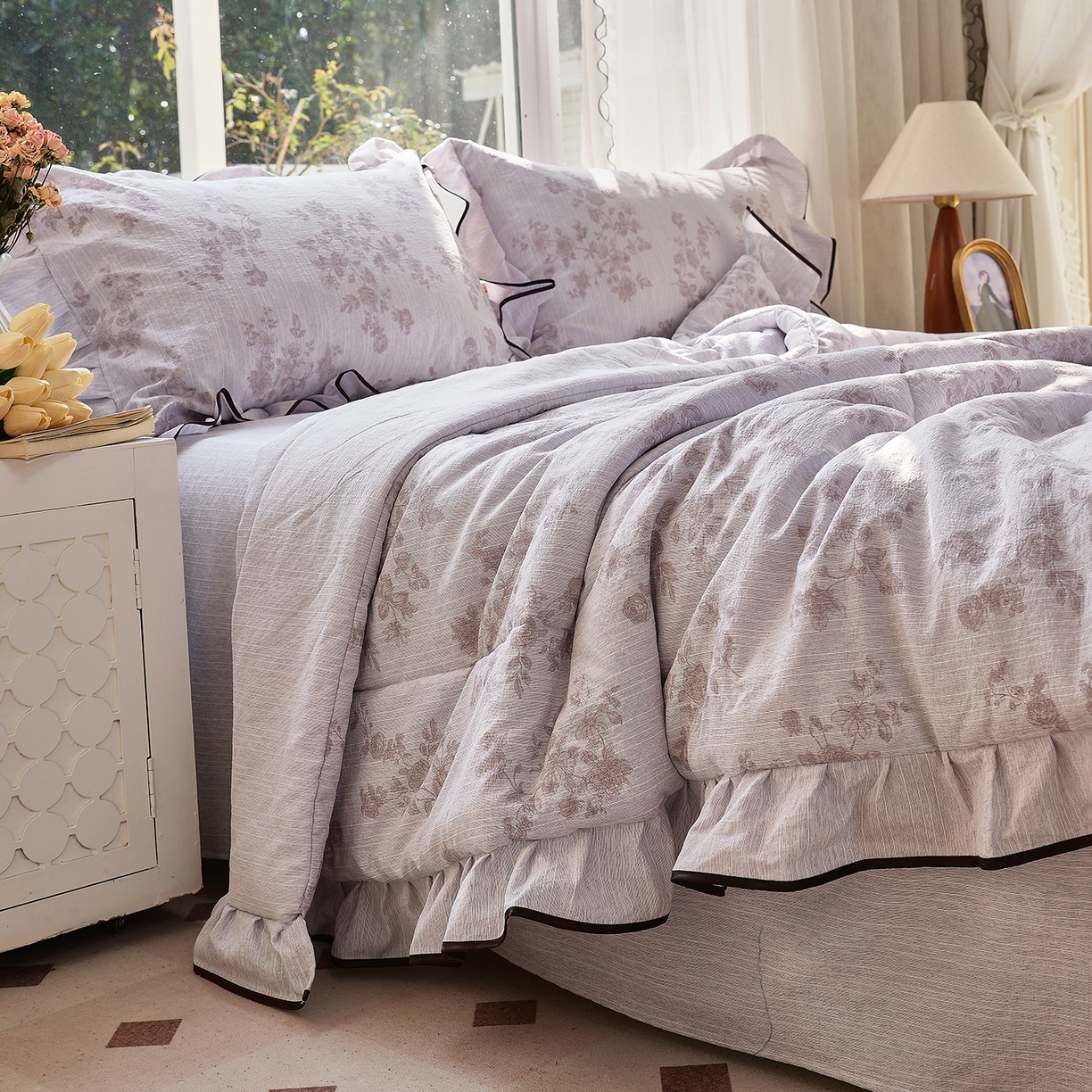 91家纺网 家纺一手货源 找家纺 梵克保罗 2026春夏新款提花色织花边夏被四件套单夏被空调被 粉樱浅眠