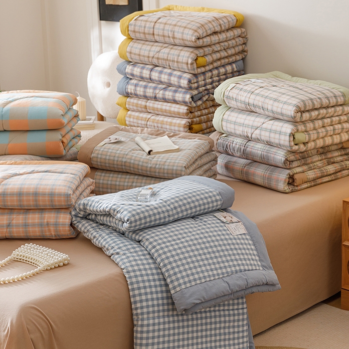 91家纺网 家纺一手货源 找家纺 恬思语家纺 2026新款全棉色织水洗棉棉花夏被夏凉被空调被 组合图（仅供展示不可下单）