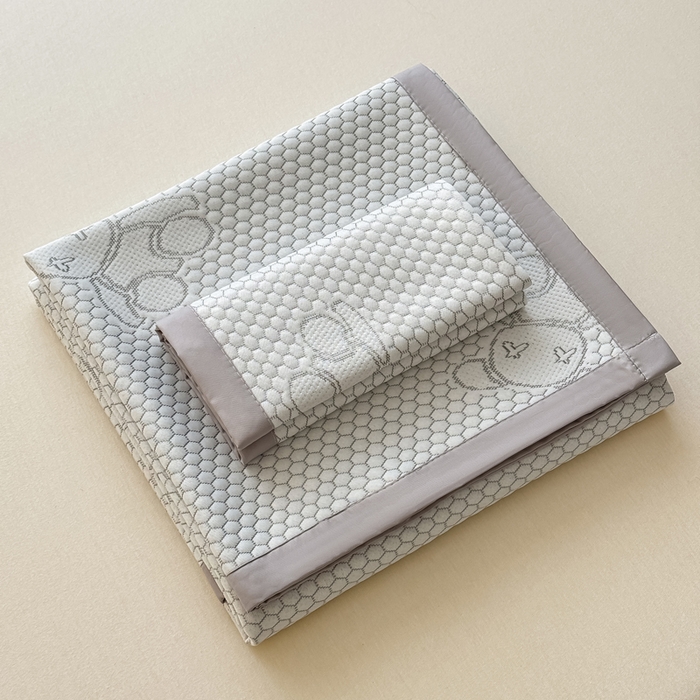 91家纺网 家纺一手货源 找家纺 （总）999家纺 2026新款A类冰豆豆凉席三件套凉豆豆软凉席可机洗空调席子