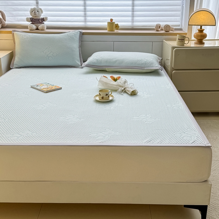 91家纺网 家纺一手货源 找家纺 999家纺 2026新款A类冰豆豆凉席三件套凉豆豆软凉席可机洗空调席子 冰块熊-蓝（宽包床席款）