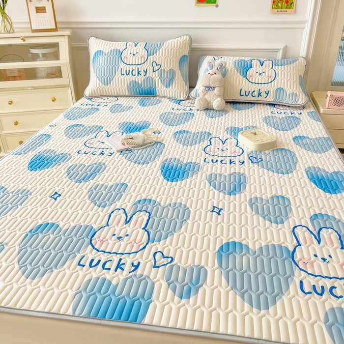 91家纺网 家纺一手货源 找家纺 丝羽坊 2026新款高密凉感丝印花乳胶凉席-平铺款 爱心兔