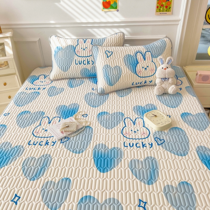 91家纺网 家纺一手货源 找家纺 丝羽坊 2026新款高密凉感丝印花乳胶凉席-平铺款 爱心兔