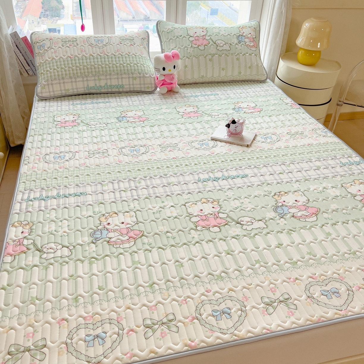 91家纺网 家纺一手货源 找家纺 丝羽坊 2026新款高密凉感丝印花乳胶凉席-平铺款 薄荷甜心