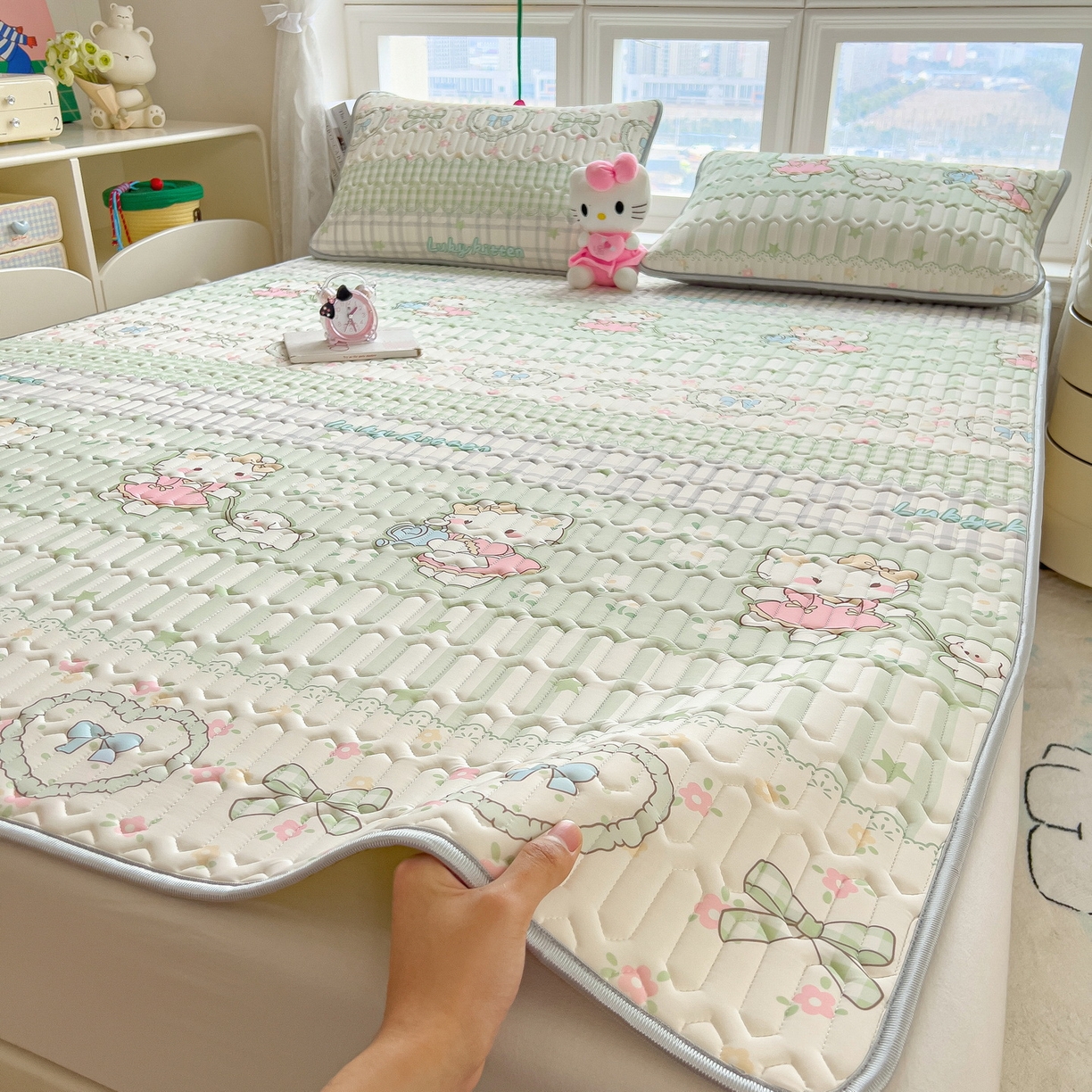 91家纺网 家纺一手货源 找家纺 丝羽坊 2026新款高密凉感丝印花乳胶凉席-平铺款 薄荷甜心