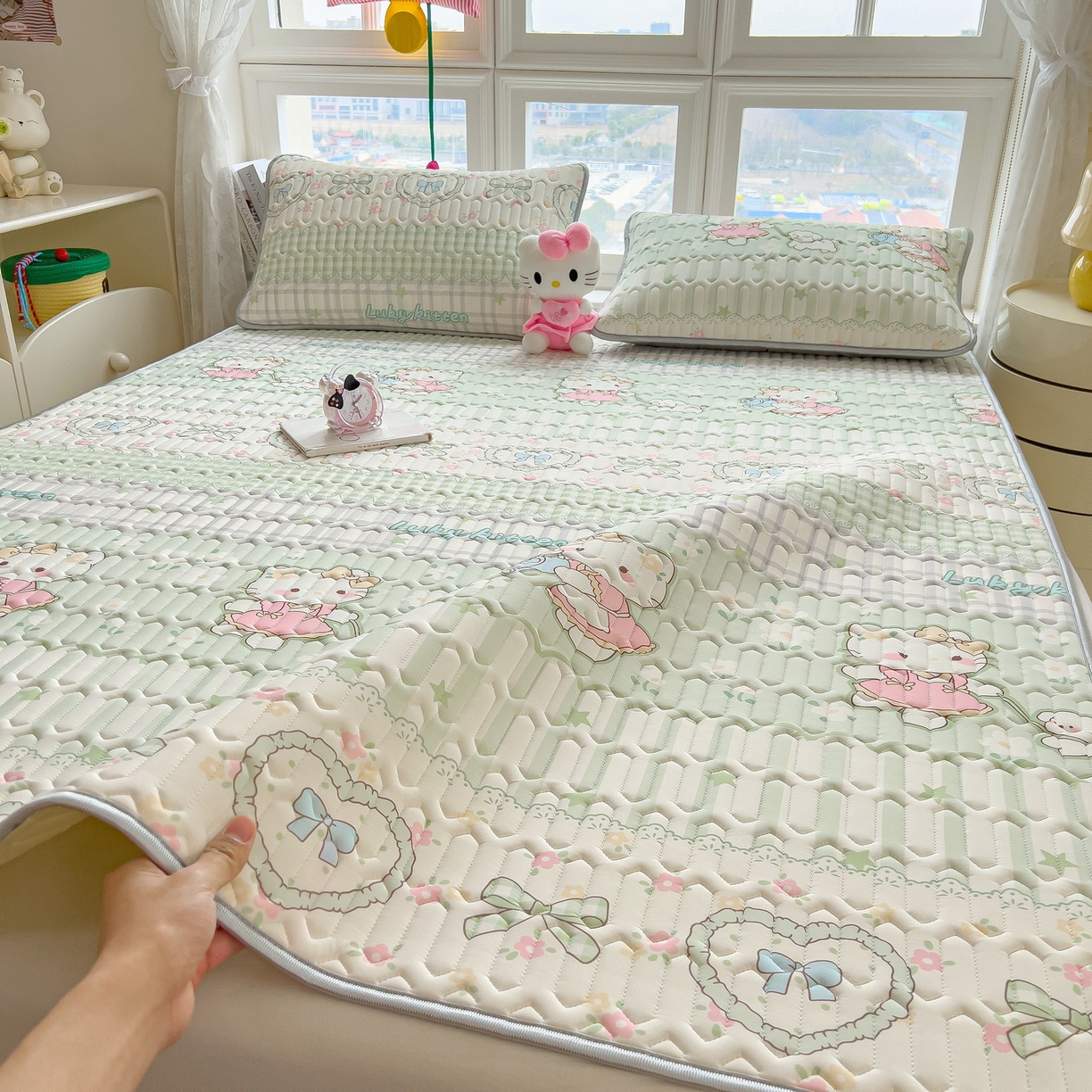 91家纺网 家纺一手货源 找家纺 丝羽坊 2026新款高密凉感丝印花乳胶凉席-平铺款 薄荷甜心