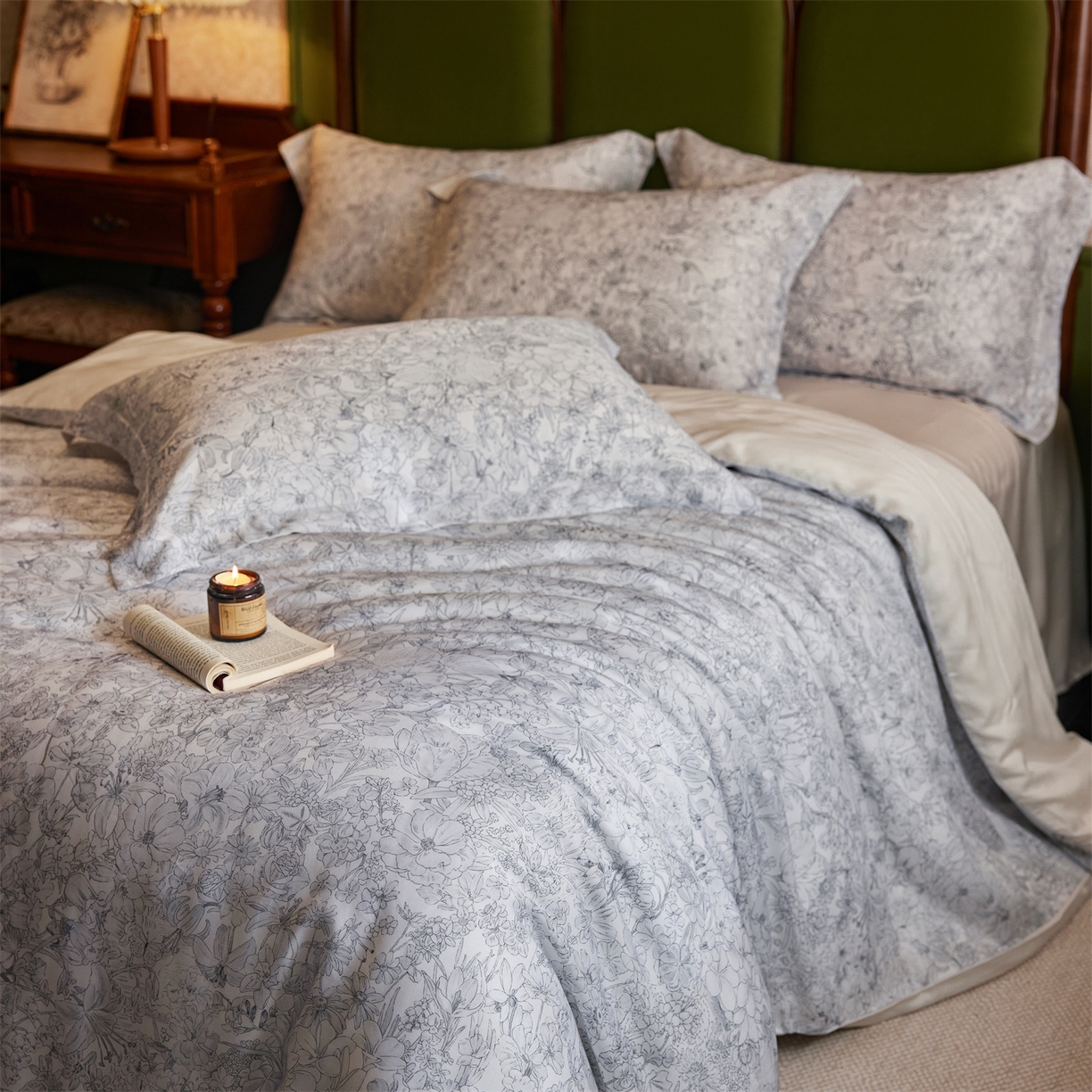 91家纺网 家纺一手货源 找家纺 初拾 2026新款春夏小清新莱赛尔数码印花四件套 会员减10 控价：日常券后不低于298 元  风吹过夏天