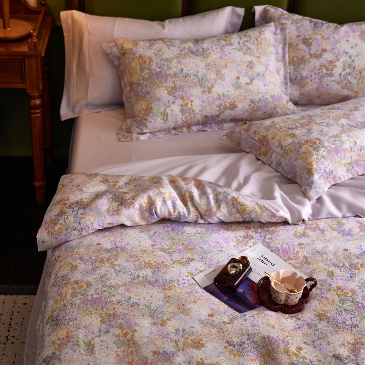 91家纺网 家纺一手货源 找家纺 初拾 2026新款春夏小清新莱赛尔数码印花四件套 会员减10 控价：日常券后不低于298 元  小步舞曲