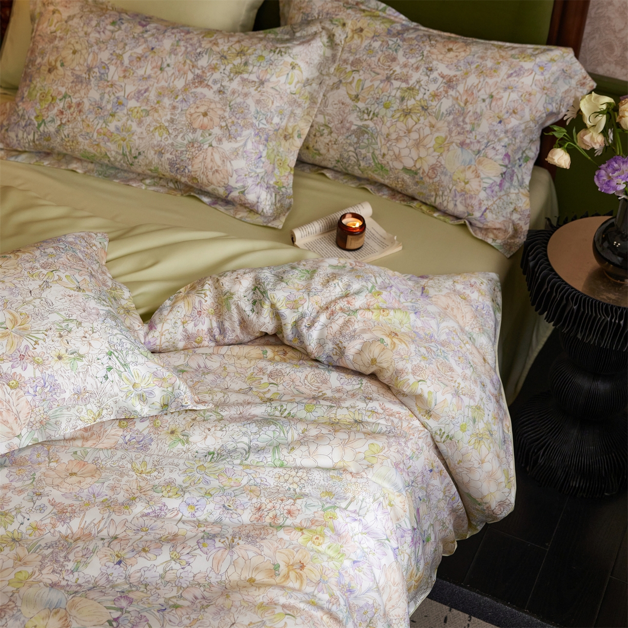 91家纺网 家纺一手货源 找家纺 初拾 2026新款春夏小清新莱赛尔数码印花四件套 会员减10 控价：日常券后不低于298 元  坠入爱河