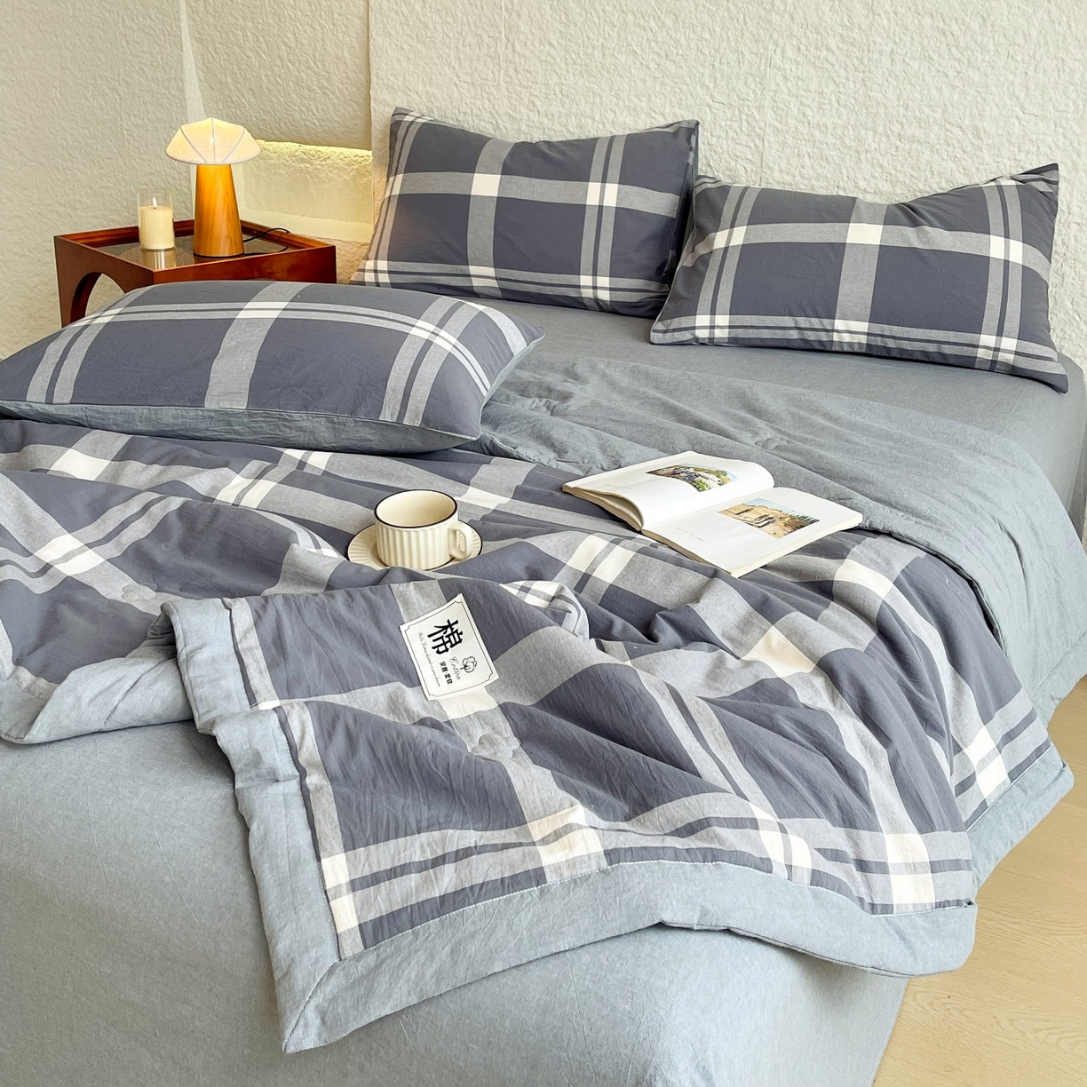 91家纺网 家纺一手货源 找家纺 梵克保罗 2026春夏新款水洗棉新疆棉花被绗缝款夏被系列单夏被夏凉被空调被 棉花被-简灰格