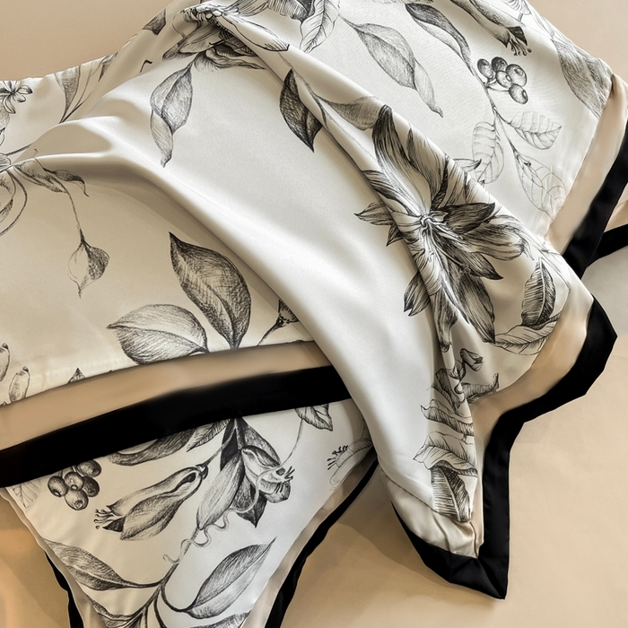 91家纺网 家纺一手货源 找家纺 首尔家纺 2026春夏新款宽边数码冰丝四件套 石榴花咖