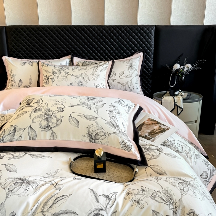 91家纺网 家纺一手货源 找家纺 首尔家纺 2026春夏新款宽边数码冰丝四件套 石榴花粉