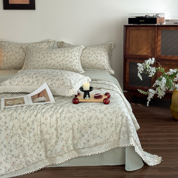 91家纺网 家纺一手货源 找家纺 （总）慕晨 2026新款天丝莱赛尔棉麻数码印色织花边夏被四件套高级田园美式直播热款