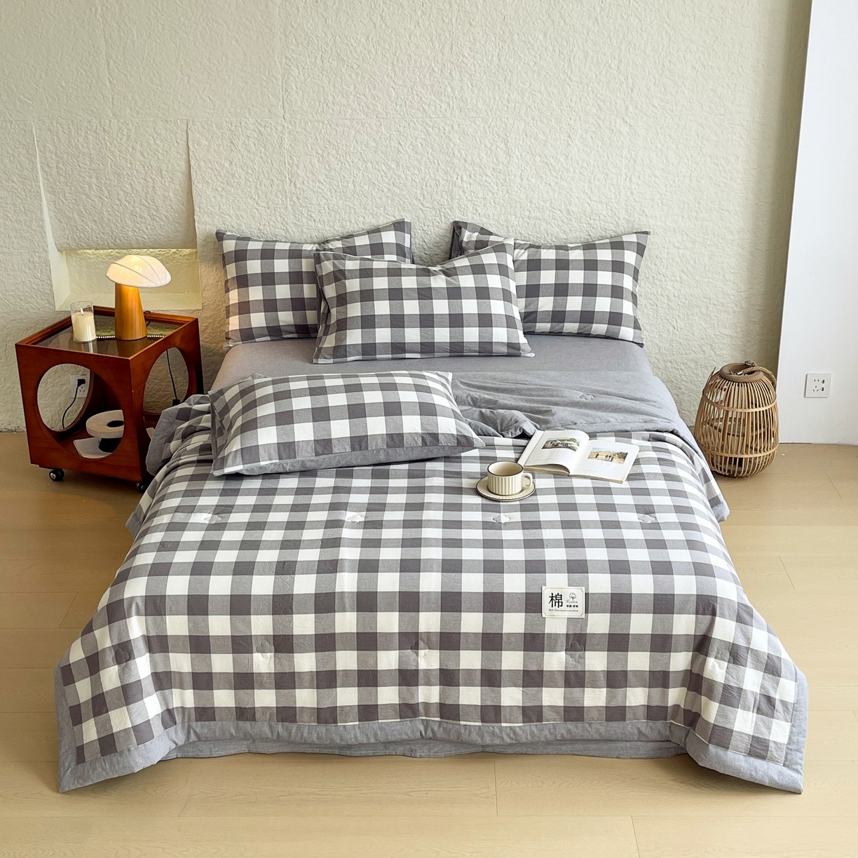 91家纺网 家纺一手货源 找家纺 梵克保罗 2026春夏新款水洗棉新疆棉花被绗缝款夏被系列单夏被夏凉被空调被 棉花被-灰白中格