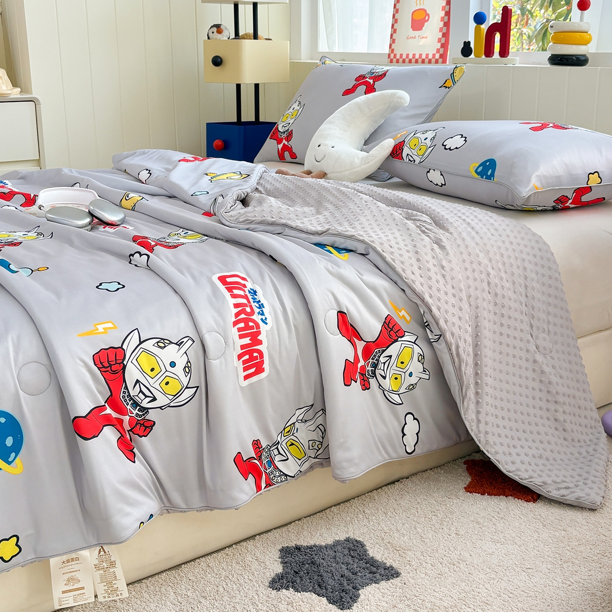 91家纺网 家纺一手货源 找家纺 恒畅 2026新款A类正版授权（含氨）卡通针织棉3D凉感豆豆夏被夏凉被 奥特星际