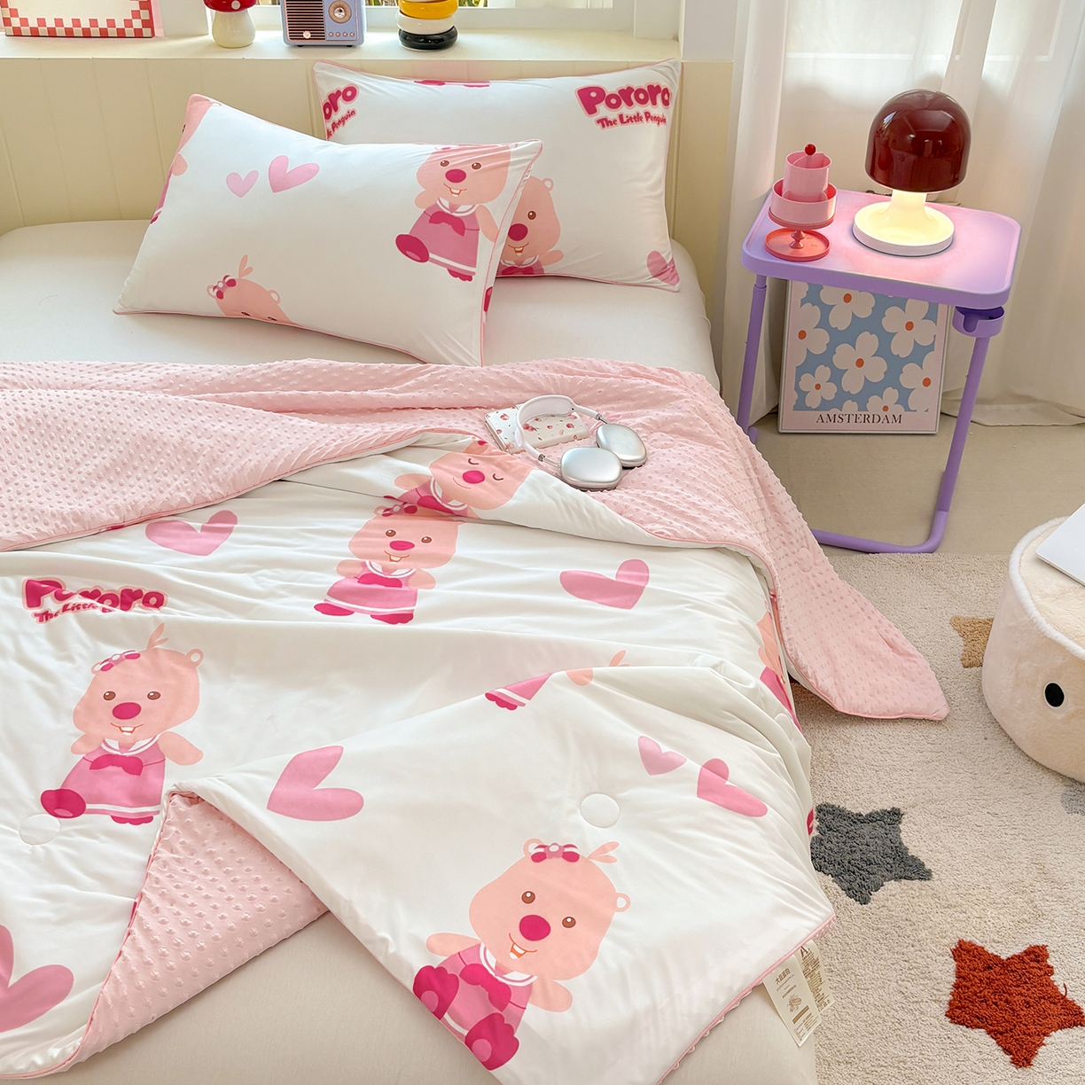 91家纺网 家纺一手货源 找家纺 恒畅 2026新款A类正版授权（含氨）卡通针织棉3D凉感豆豆夏被夏凉被 童趣露比