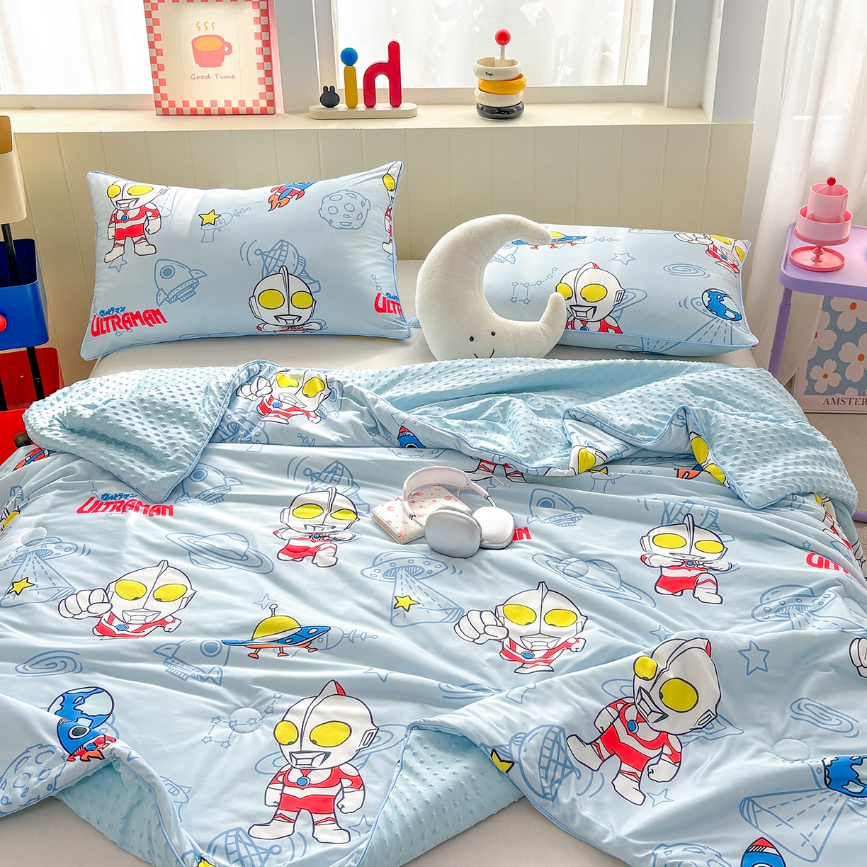 91家纺网 家纺一手货源 找家纺 恒畅 2026新款A类正版授权（含氨）卡通针织棉3D凉感豆豆夏被夏凉被 奥特曼降临