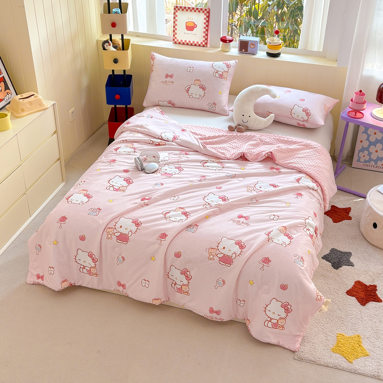 91家纺网 家纺一手货源 找家纺 恒畅 2026新款A类正版授权（含氨）卡通针织棉3D凉感豆豆夏被夏凉被 红粉凯蒂