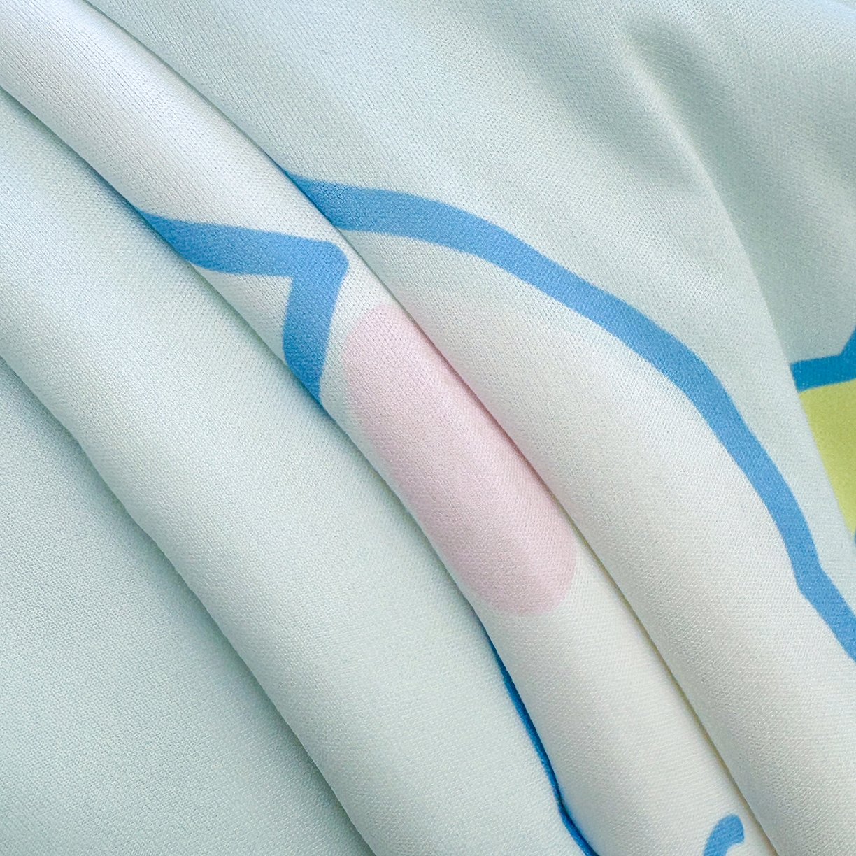 91家纺网 家纺一手货源 找家纺 恒畅 2026新款A类正版授权（含氨）卡通针织棉3D凉感豆豆夏被夏凉被 云朵玉桂狗