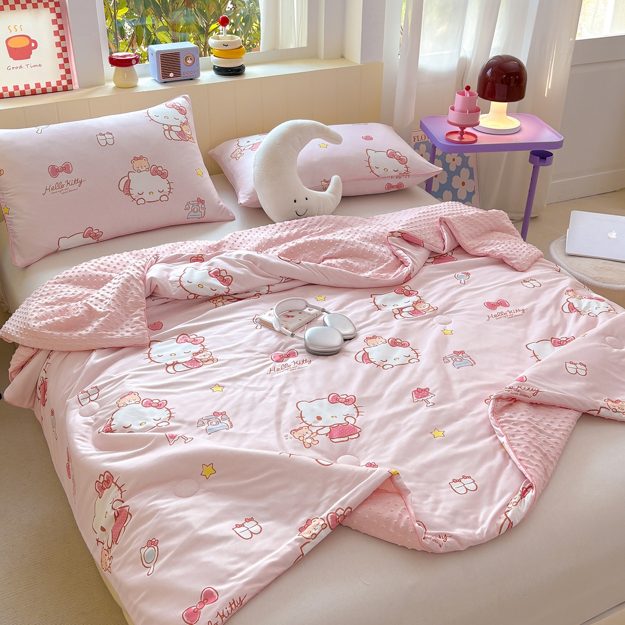 91家纺网 家纺一手货源 找家纺 恒畅 2026新款A类正版授权（含氨）卡通针织棉3D凉感豆豆夏被夏凉被 红粉凯蒂