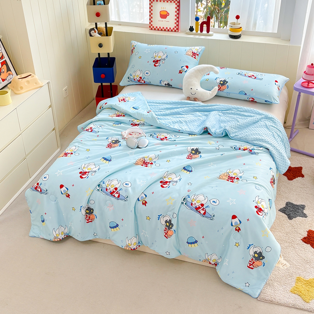 91家纺网 家纺一手货源 找家纺 恒畅 2026新款A类正版授权（含氨）卡通针织棉3D凉感豆豆夏被夏凉被 奥特曼城堡