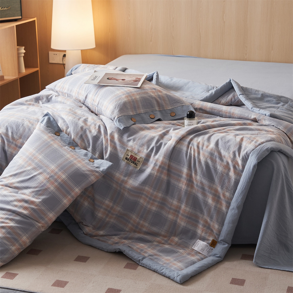 91家纺网 家纺一手货源 找家纺 恬思语家纺 2026春夏新款全棉加密色织棉花夏凉被夏被四件套-美拉德系列 蓝韵格