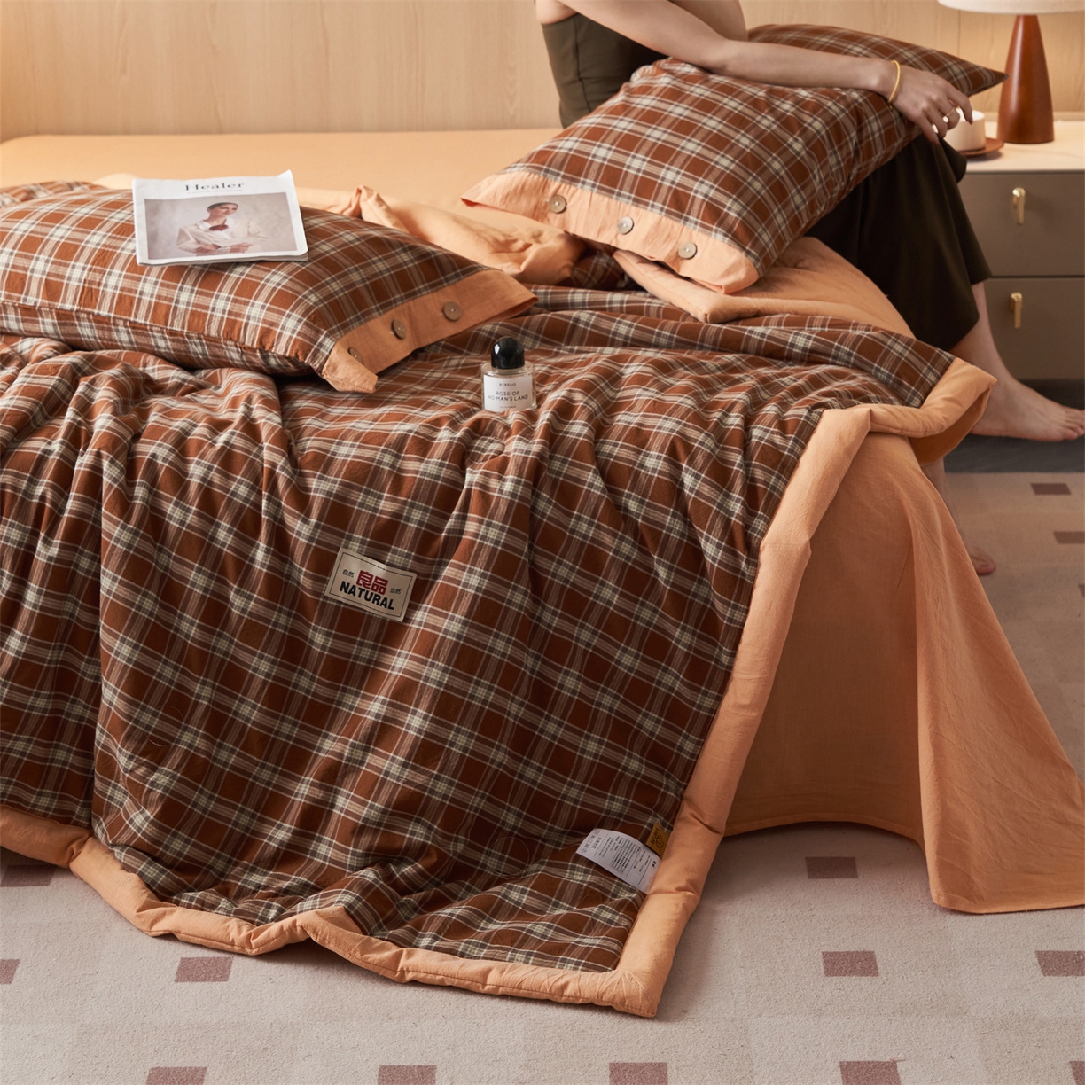 91家纺网 家纺一手货源 找家纺 恬思语家纺 2026春夏新款全棉加密色织棉花夏凉被夏被四件套-美拉德系列 南瓜桔