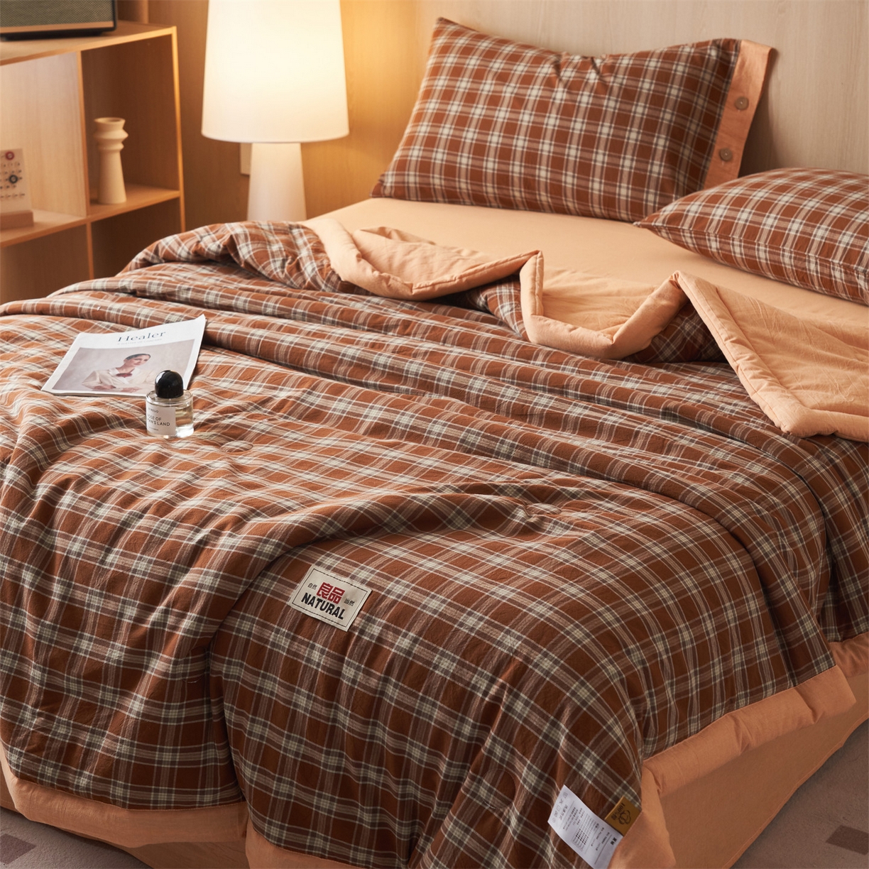 91家纺网 家纺一手货源 找家纺 恬思语家纺 2026春夏新款全棉加密色织棉花夏凉被夏被四件套-美拉德系列 南瓜桔