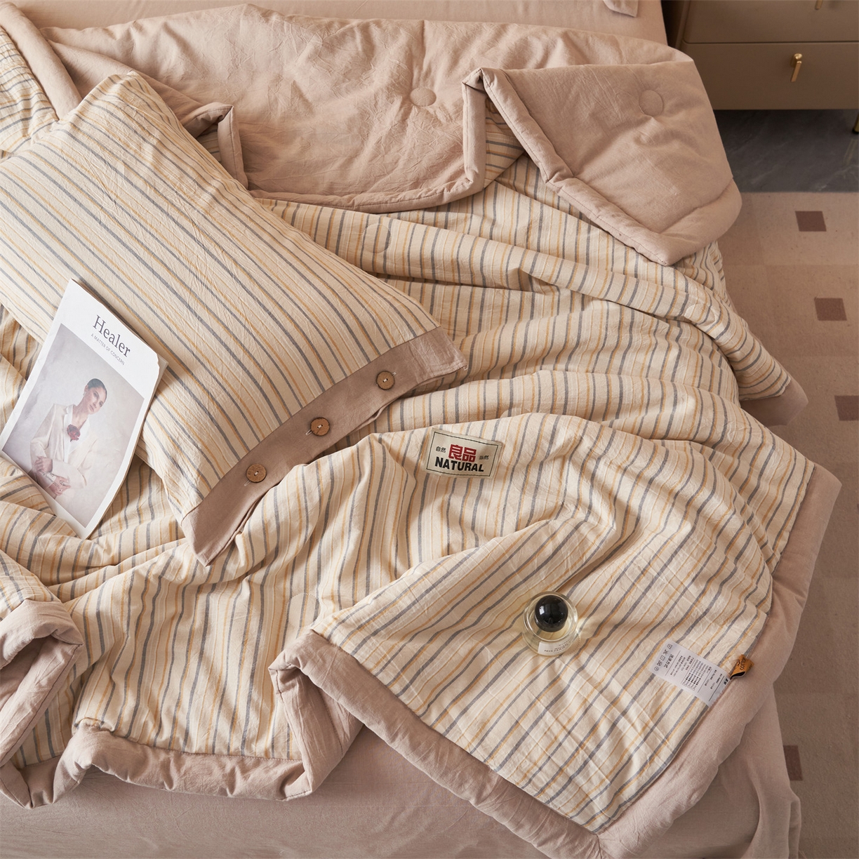 91家纺网 家纺一手货源 找家纺 恬思语家纺 2026春夏新款全棉加密色织棉花夏凉被夏被四件套-美拉德系列 芳华卡