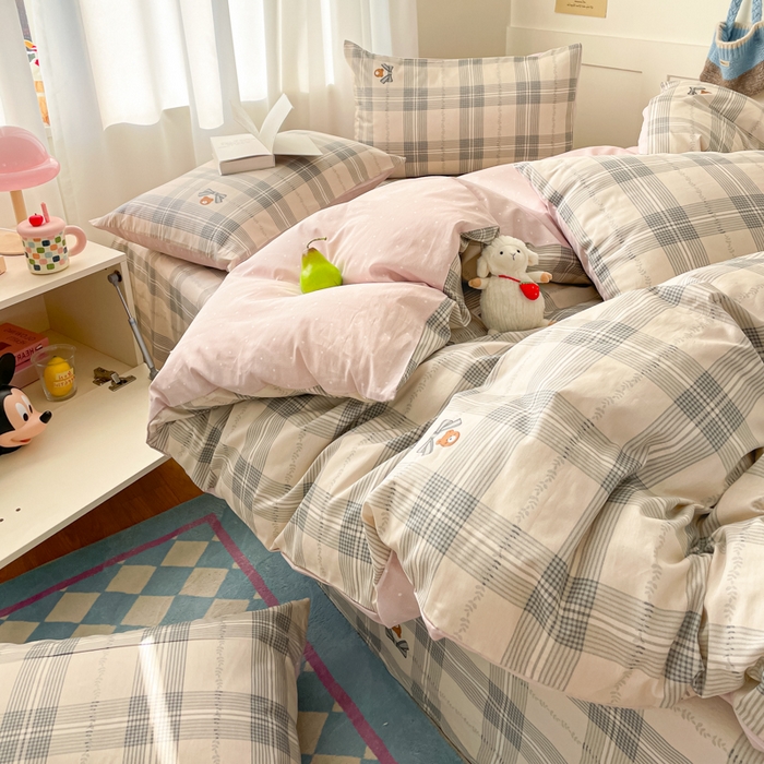 91家纺网 家纺一手货源 找家纺 首尔家纺 2026新款全棉纯棉小清新四件套 比格熊