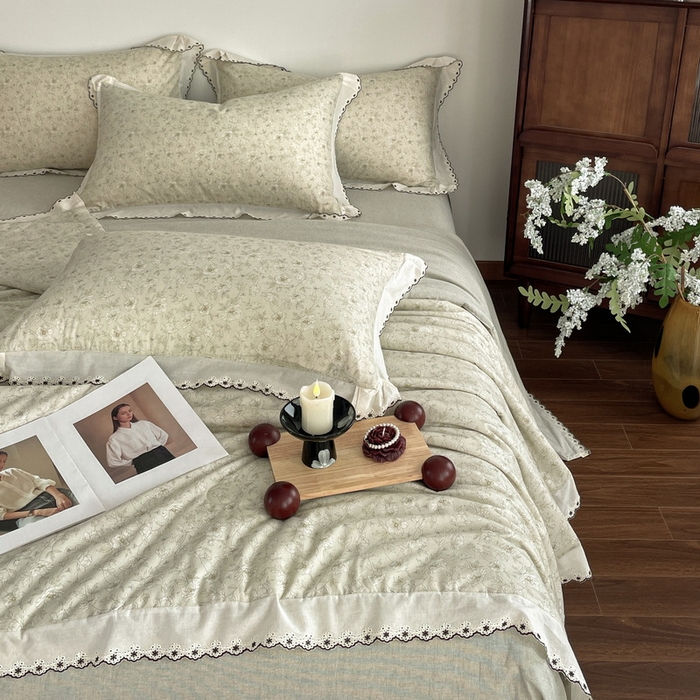 91家纺网 家纺一手货源 找家纺 慕晨 2026新款天丝莱赛尔棉麻数码印色织花边夏被四件套高级田园美式直播热款 归宁