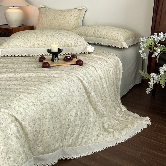 91家纺网 家纺一手货源 找家纺 慕晨 2026新款天丝莱赛尔棉麻数码印色织花边夏被四件套高级田园美式直播热款 归宁