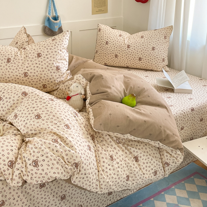 91家纺网 家纺一手货源 找家纺 首尔家纺 2026新款全棉纯棉小清新四件套 豹纹小熊