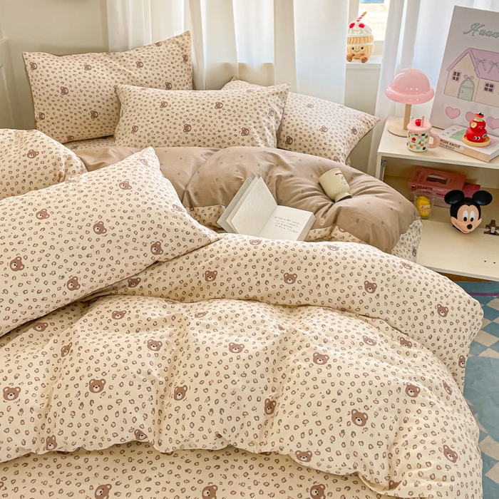 91家纺网 家纺一手货源 找家纺 首尔家纺 2026新款全棉纯棉小清新四件套 豹纹小熊