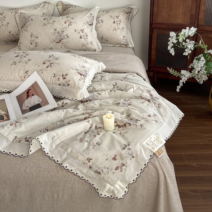 91家纺网 家纺一手货源 找家纺 慕晨 2026新款天丝莱赛尔棉麻数码印色织花边夏被四件套高级田园美式直播热款 浅棠