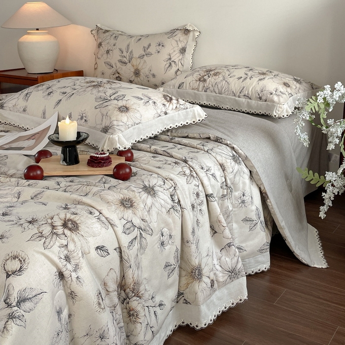 91家纺网 家纺一手货源 找家纺 慕晨 2026新款天丝莱赛尔棉麻数码印色织花边夏被四件套高级田园美式直播热款 清缕