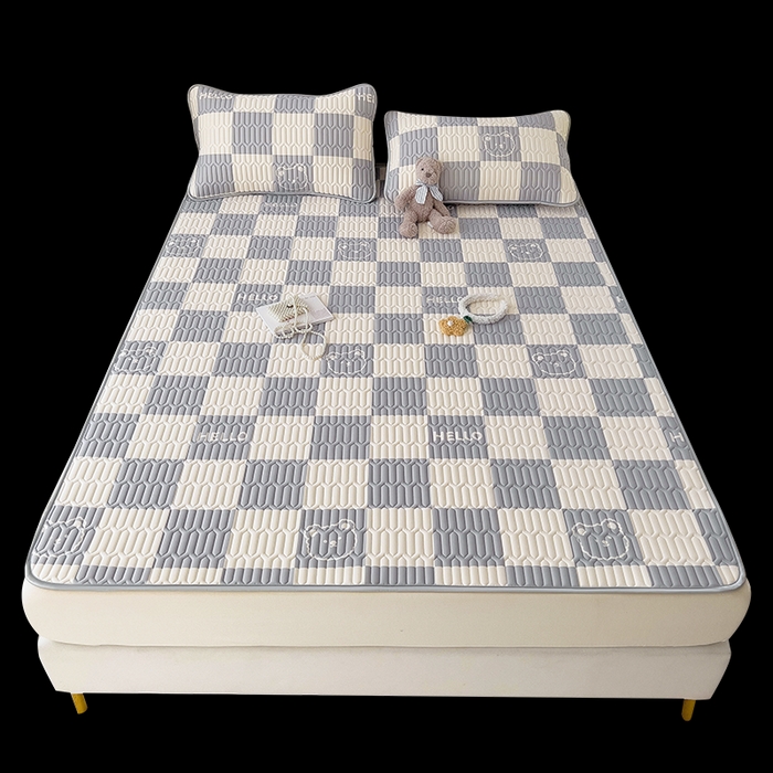 91家纺网 家纺一手货源 找家纺 丝羽坊 2026新款高密凉感丝印花乳胶凉席-平铺款 灰格熊