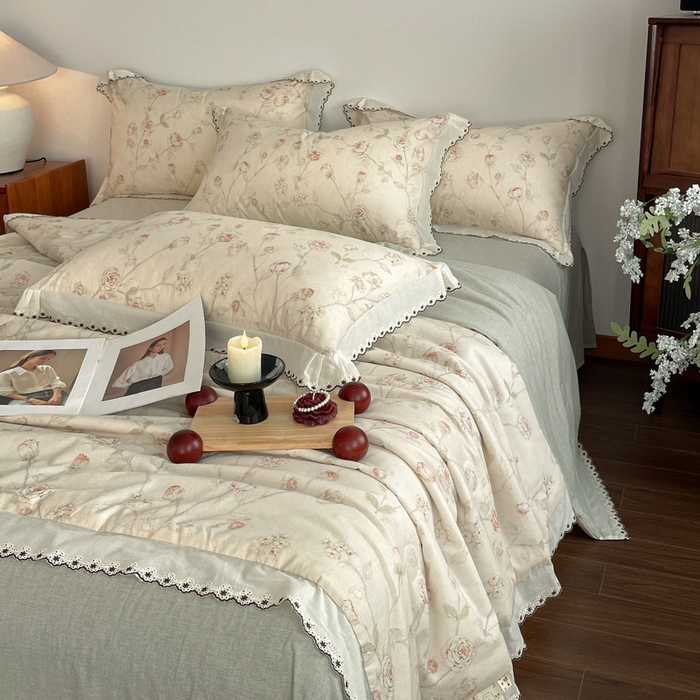 91家纺网 家纺一手货源 找家纺 慕晨 2026新款天丝莱赛尔棉麻数码印色织花边夏被四件套高级田园美式直播热款 素偶