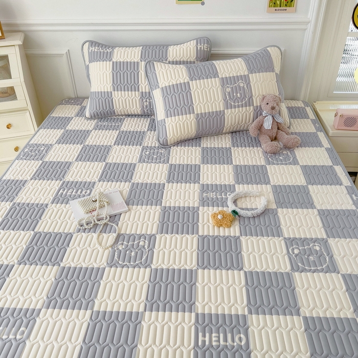 91家纺网 家纺一手货源 找家纺 丝羽坊 2026新款高密凉感丝印花乳胶凉席-平铺款 灰格熊