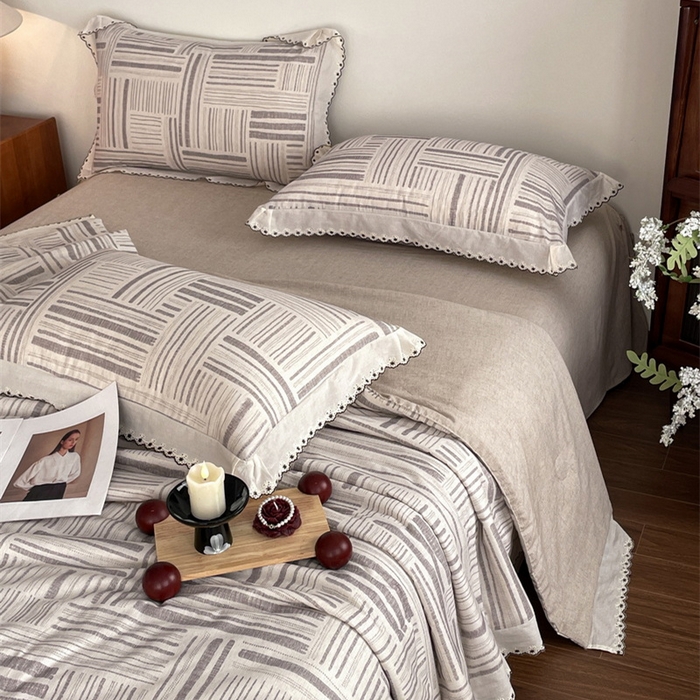 91家纺网 家纺一手货源 找家纺 慕晨 2026新款天丝莱赛尔棉麻数码印色织花边夏被四件套高级田园美式直播热款 闲纹