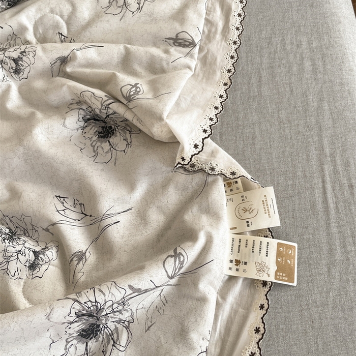 91家纺网 家纺一手货源 找家纺 慕晨 2026新款天丝莱赛尔棉麻数码印色织花边夏被四件套高级田园美式直播热款 云堇