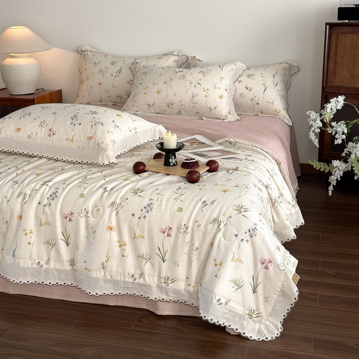 91家纺网 家纺一手货源 找家纺 慕晨 2026新款天丝莱赛尔棉麻数码印色织花边夏被四件套高级田园美式直播热款 云芍