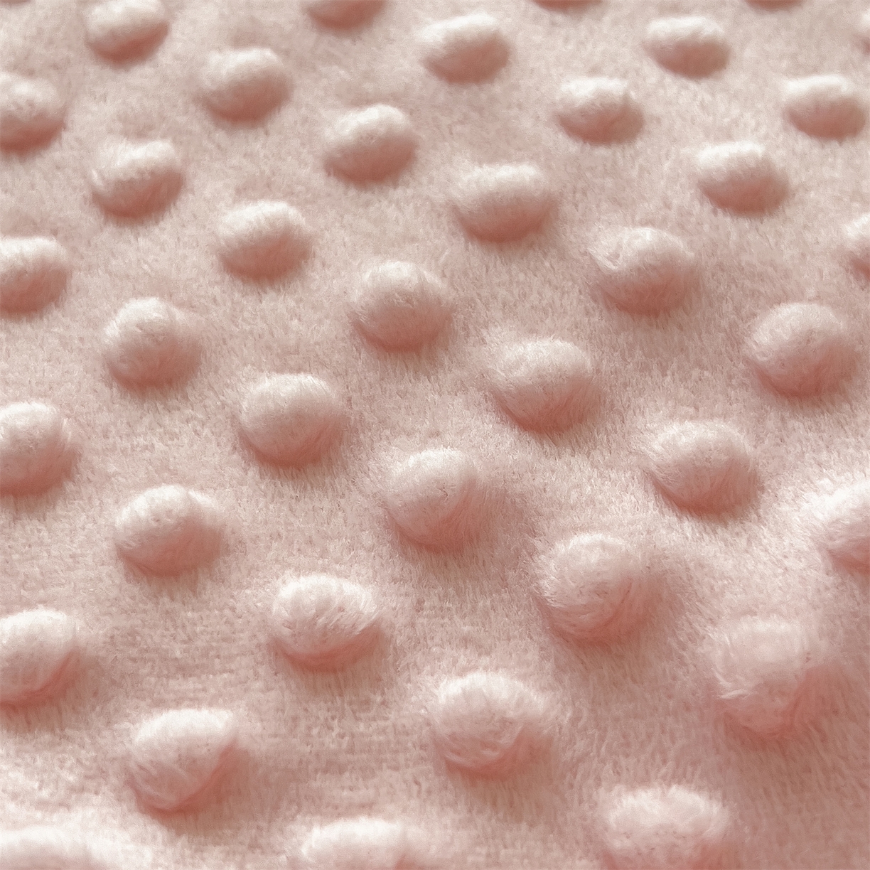 91家纺网 家纺一手货源 找家纺 兄弟坊 2026新款正版授权卡通全棉双层纱安抚被夏被纱布豆豆毯学校午睡被 甜甜凯蒂粉