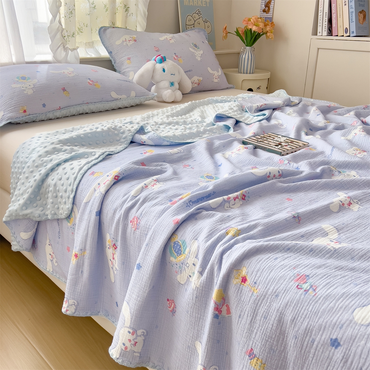 91家纺网 家纺一手货源 找家纺 兄弟坊 2026新款正版授权卡通全棉双层纱安抚被夏被纱布豆豆毯学校午睡被 天真玉桂狗