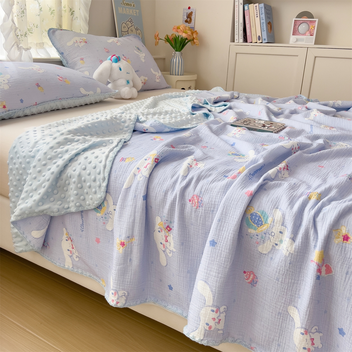 91家纺网 家纺一手货源 找家纺 兄弟坊 2026新款正版授权卡通全棉双层纱安抚被夏被纱布豆豆毯学校午睡被 天真玉桂狗