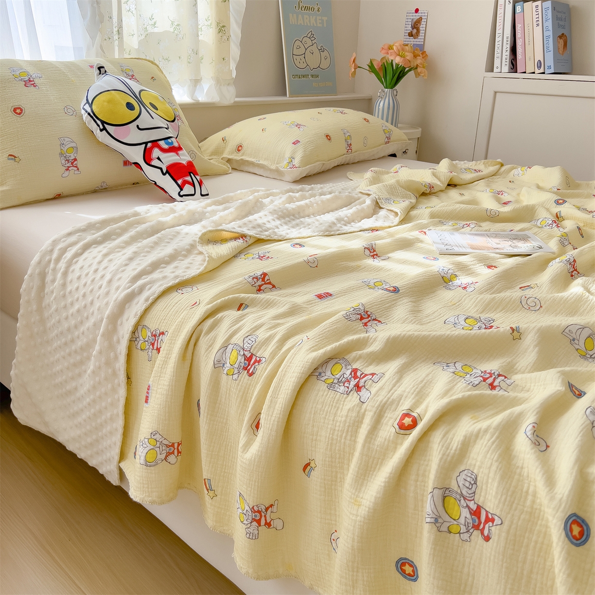 91家纺网 家纺一手货源 找家纺 兄弟坊 2026新款正版授权卡通全棉双层纱安抚被夏被纱布豆豆毯学校午睡被 光耀奥特黄