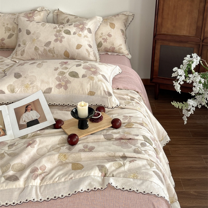 91家纺网 家纺一手货源 找家纺 慕晨 2026新款天丝莱赛尔棉麻数码印色织花边夏被四件套高级田园美式直播热款 紫慕